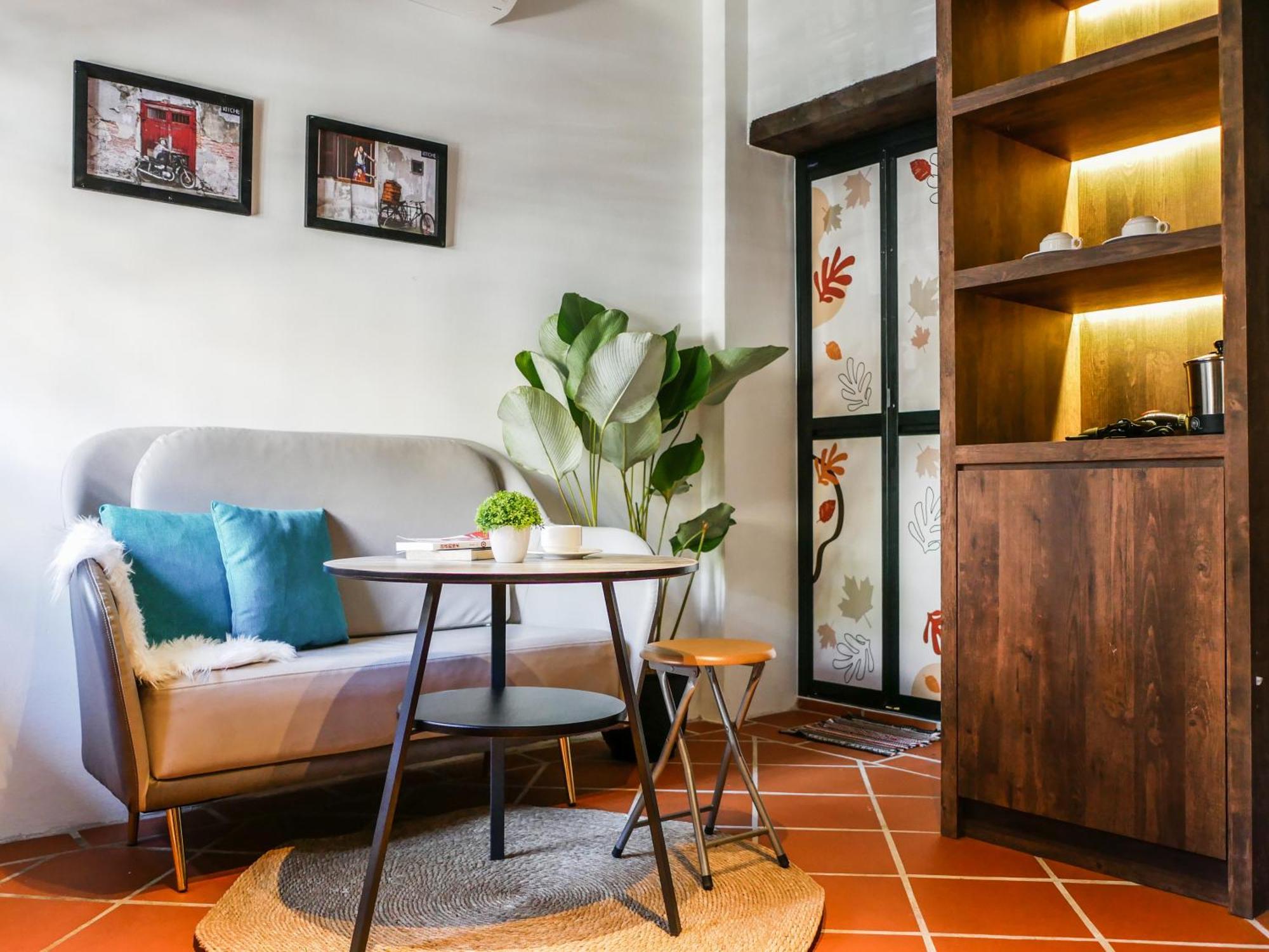 Carnarvon Antique Loft